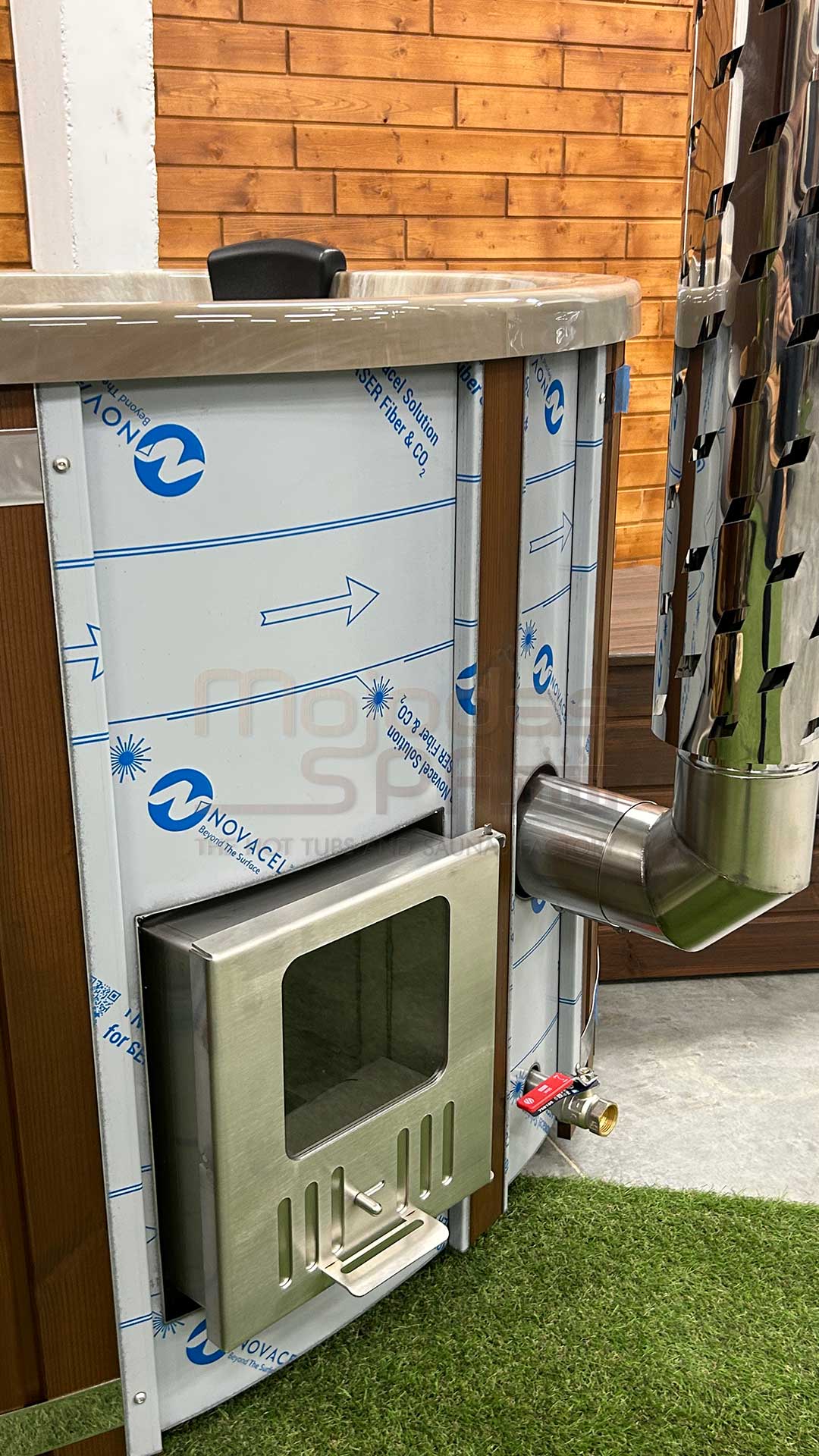 Round-In-brown_palis-3